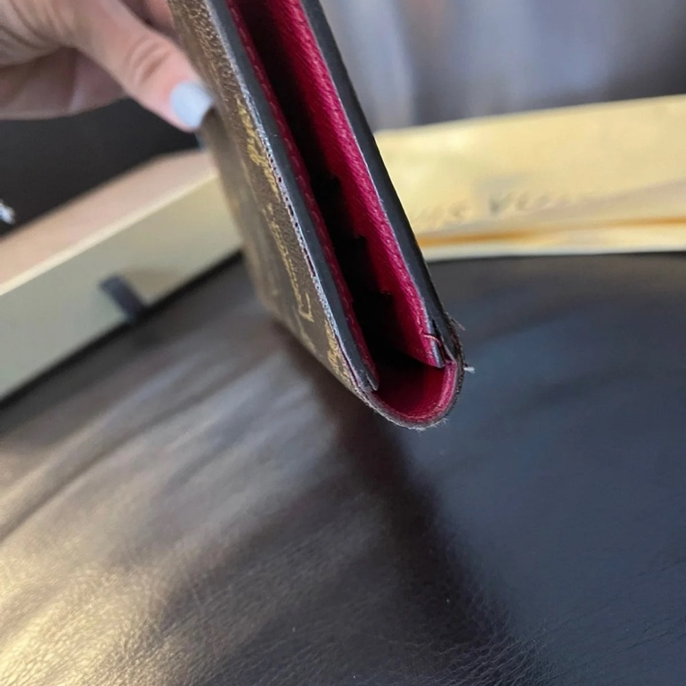 SOLD!!!Authentic Louis Vuitton Adele Wallet - Picture 4 of 9